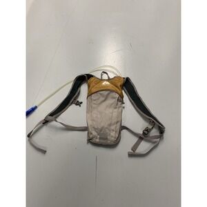 OZARK TRAIL  Hiking Hydration Backpack- 2 Liter